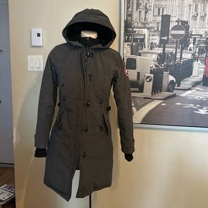 Canada goose down jacket size S
